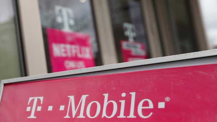 T-Mobile lands multi-year US Navy contract