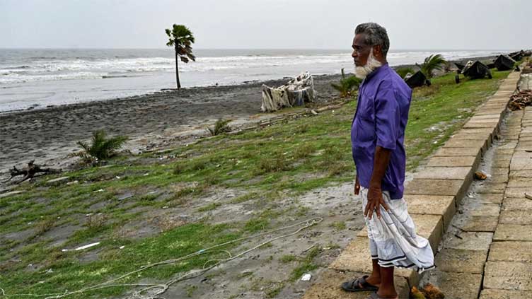 Sea swamps Bangladesh at one of world's fastest rates