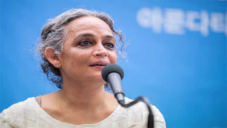 Indian author Arundhati Roy to be prosecuted under anti-terror laws