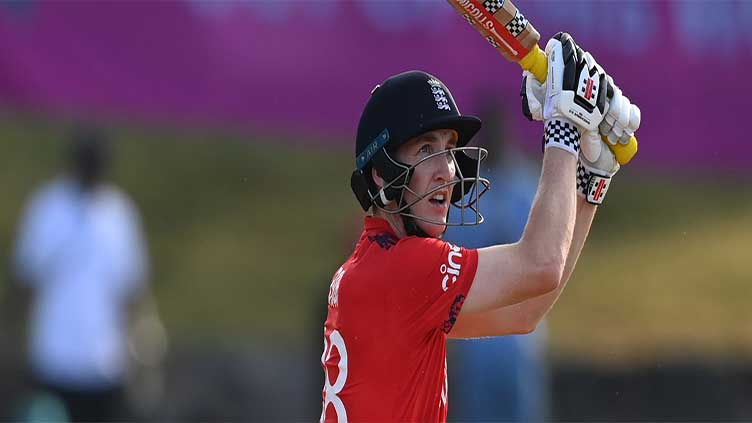 England beat Namibia by 41 runs to keep alive chances of qualifying for Super Eights
