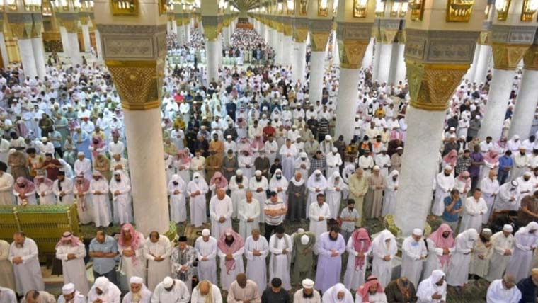 سعودیہ سمیت خلیجی ممالک میں عیدالاضحیٰ مذہبی عقیدت و احترام سے منائی گئی