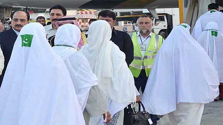 35 Pakistani pilgrims fall a victim to scorching heat during Hajj, say authorities