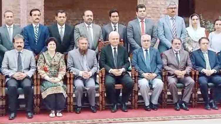 LHC bids farewell to two judges including chief justice