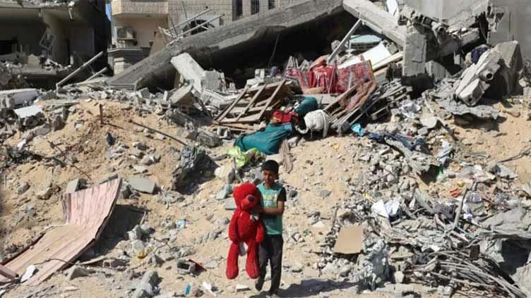 Israel bombs Gaza as fears grow of wider war