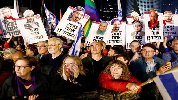 اسرائیل شہریوں کا حکومت مخالف احتجاج، نیتن یاہو کو ’کرائم منسٹر‘ قرار دیدیا