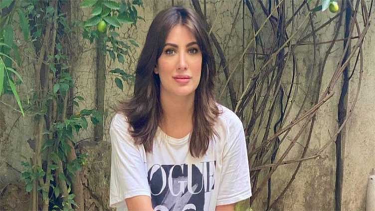 Why Mehwish Hayat feels no need to accept offer from Bollywood