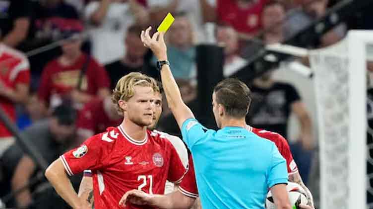 Denmark avoid yellow peril to claim second place in Group C