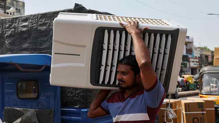 Dunya News India heatwave triggers a 'mad rush' for air conditioners, beer