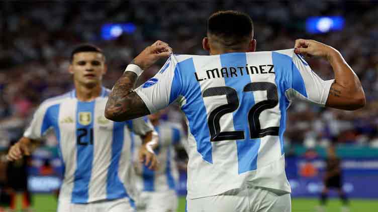 Martinez double powers Argentina to top of Copa America Group A