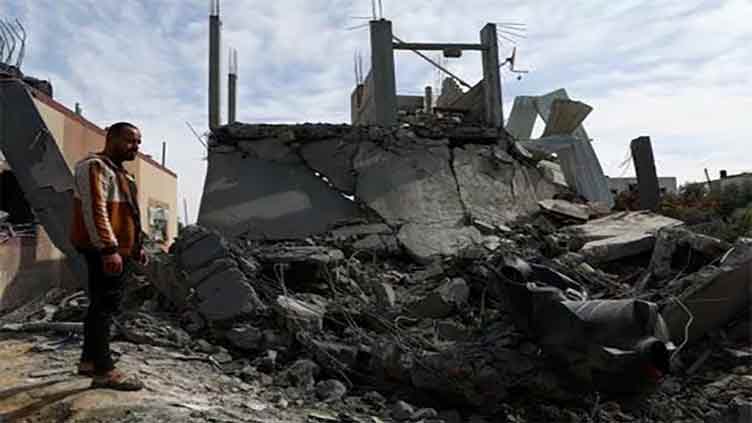 Israeli airstrike hits Gaza tent, killing 11-Gaza health ministry