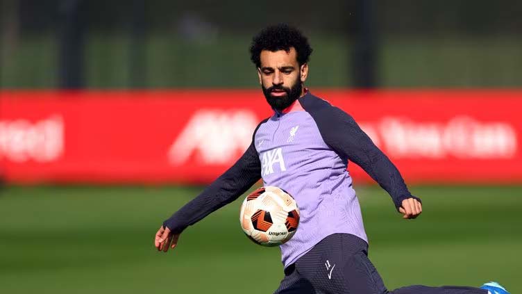 Liverpool's Salah returns to training after two-week absence with hamstring injury