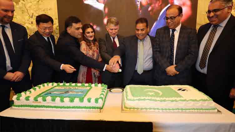 UK high commission organises Pakistan Day event
