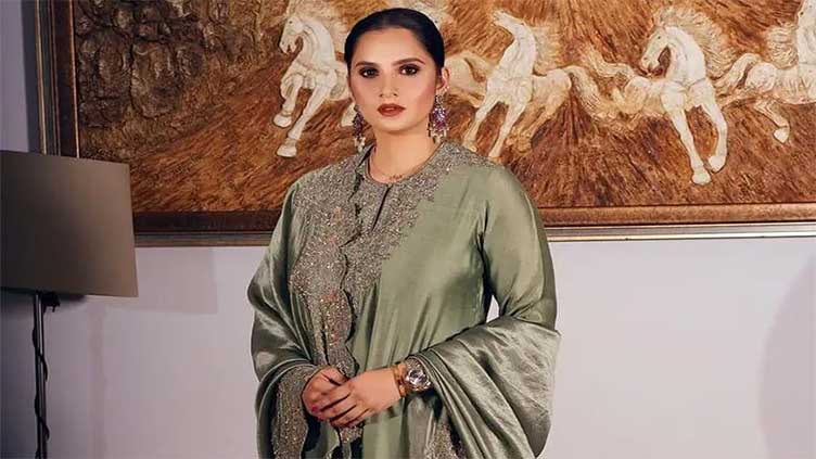 Sania Mirza looks 'royal' in latest photoshoot