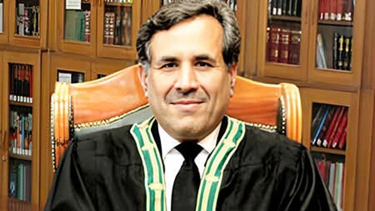 Justice Hashim Kakar sworn in as acting chief justice of BHC