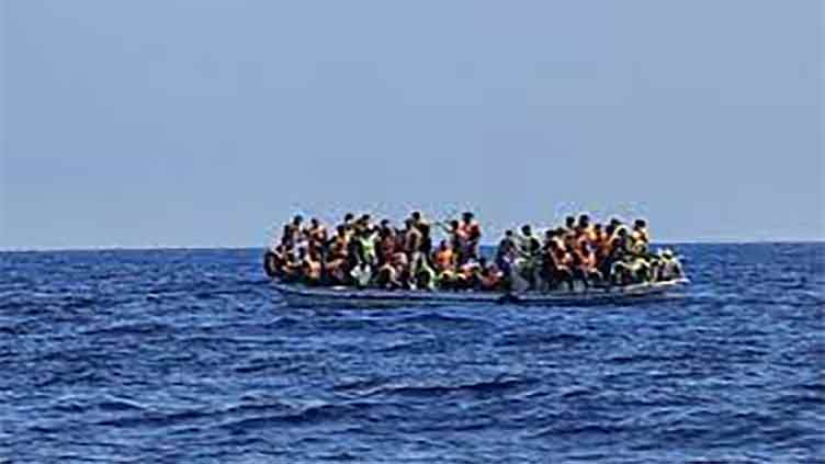 Migrant boat sinks off Turkey, children among 22 dead