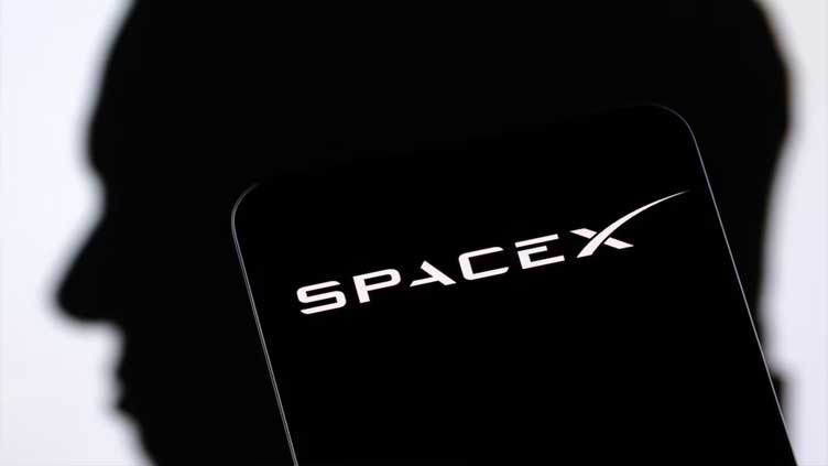 SpaceX says it plans to sell satellite laser links commercially