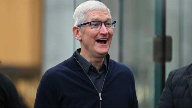 Apple CEO in China ahead of Shanghai store opening