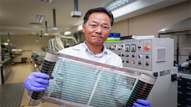 Flexible solar panels achieve record-breaking efficiency