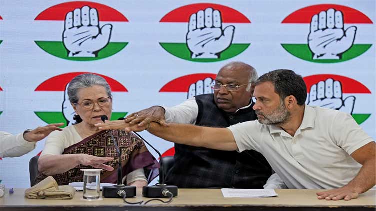 India's main opposition party accuses the government of freezing its bank accounts ahead of election