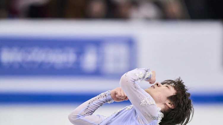 Canadians win pairs figure skating world title as Uno leads men's short programme