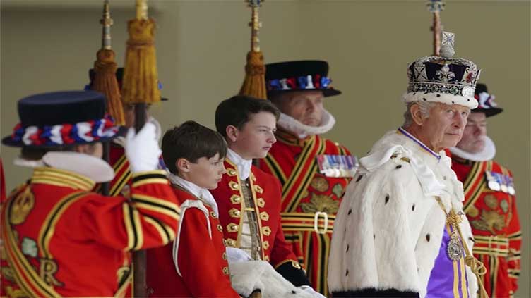 King Charles shakes hands, chats with crowd at most significant public outing since cancer diagnosis