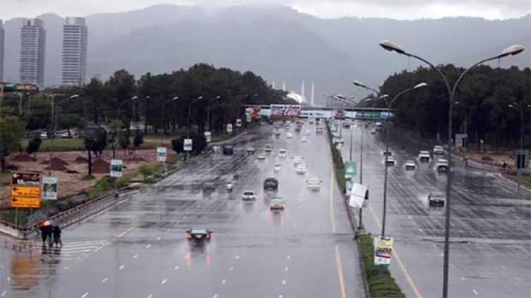 Nerve-soothing rain in Islamabad, Pindi