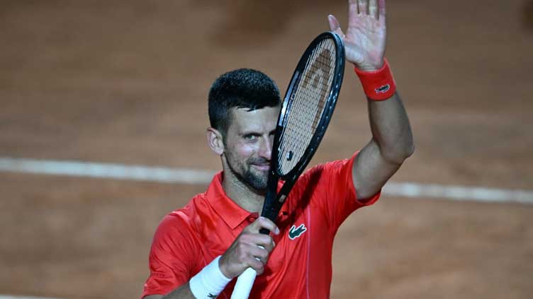 Djokovic 'fine' after bottle strike drama at Rome Open