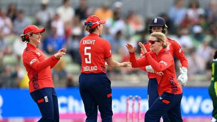 England script triumph in first T20I against Pakistan after shaky start