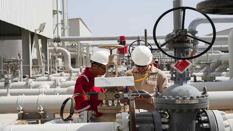 Iraq won't agree to new OPEC oil production cuts: Minister