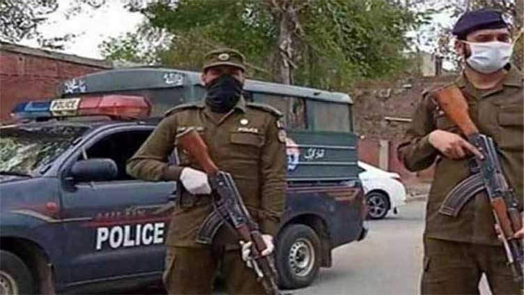 Two robbers injured, arrested after 'gunfire' with police in Lahore