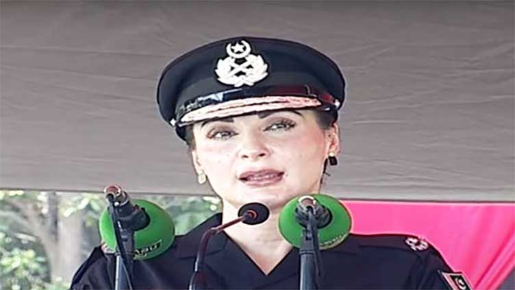 Punjab CM Maryam attends Elite Force passing-out parade in police uniform