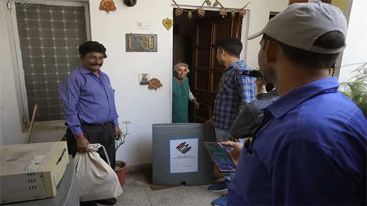 Dunya News For the first time India's elderly and disabled are able to vote from home