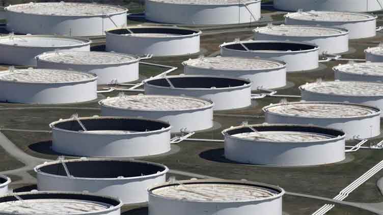 Oil gains 1pc on hopes of firmer demand 