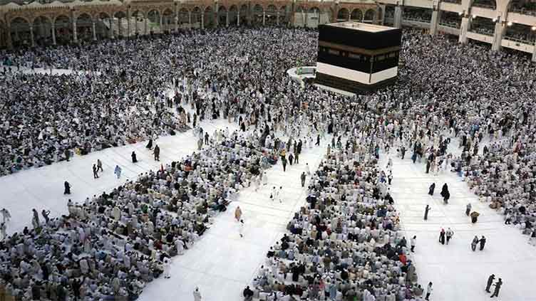 More than 15,000 Pakistanis reach Saudi Arabia for Hajj