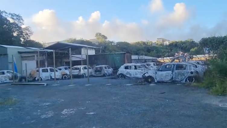 Australians stranded in New Caledonia 'running out of food' amid civil unrest