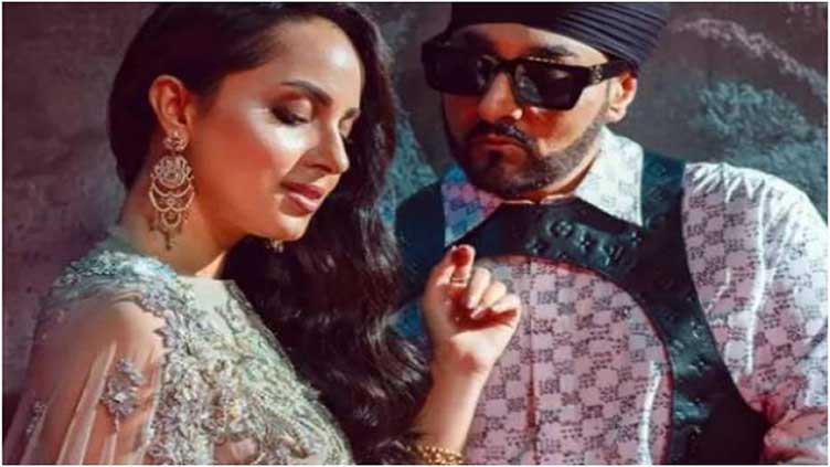 Nimra Khan, Indian singer Manj Musik to jointly release Punjabi song 'Kali Kali'