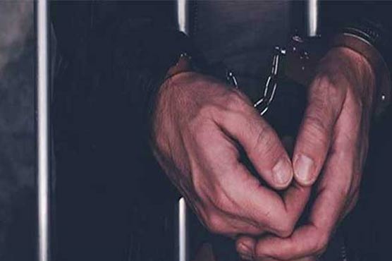 لاڑکانہ : مبینہ پولیس مقابلے میں ڈاکو زخمی حالت میں گرفتار