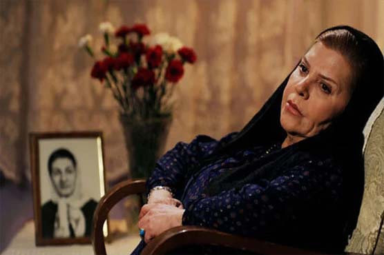 سینئر ایرانی اداکارہ زری خوشکم 76 سال کی عمر میں چل بسیں