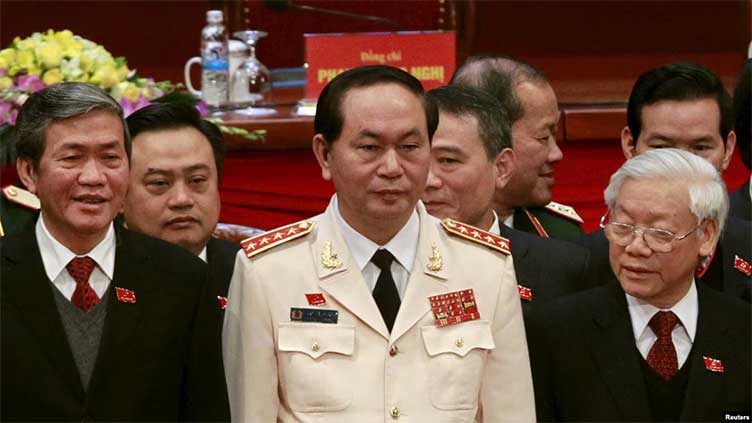 Vietnam lawmakers clear way for top policeman to take presidency