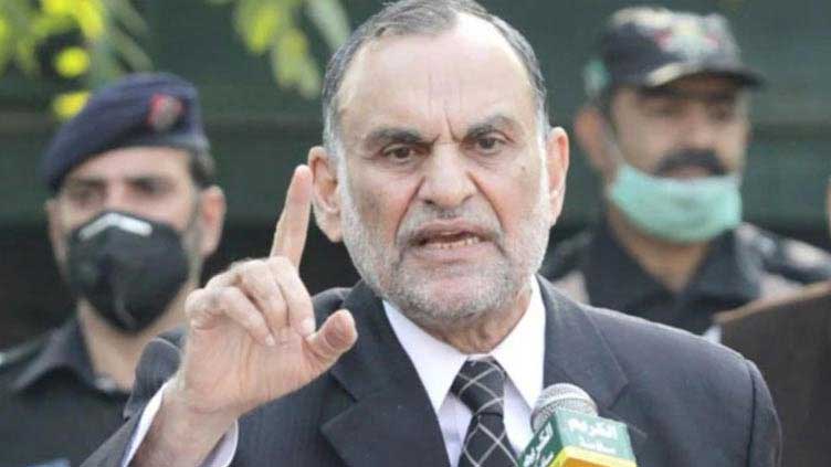 Azam Swati's interim bail extended in controversial tweets case