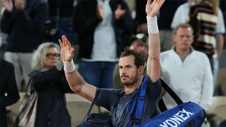 'Proud' Murray's French Open career ended by Wawrinka in first round