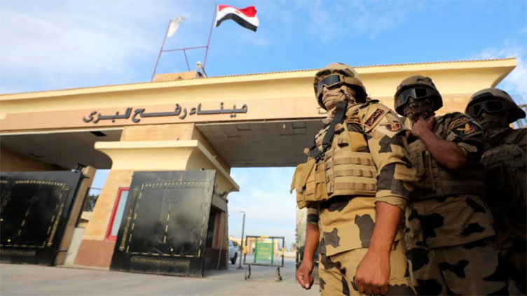 Egyptian soldier killed by Israelis near the Rafah border crossing