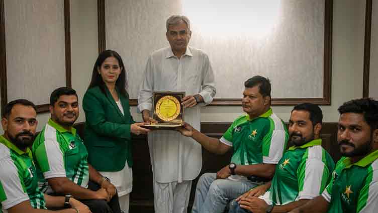 Mohsin Naqvi rewards wheelchair cricketers for Asia Cup triumph