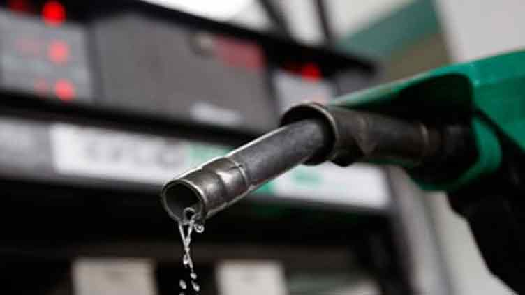 Petrol, diesel prices likely to dip by up to Rs7.5 per litre