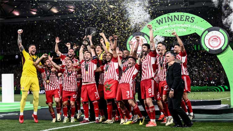 Late goal by El Kaabi gives Olympiakos Europa Conference League glory