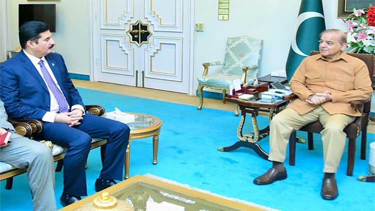 Governor Kundi meets PM Shehbaz, discusses problems facing Khyber Pakhtunkhwa
