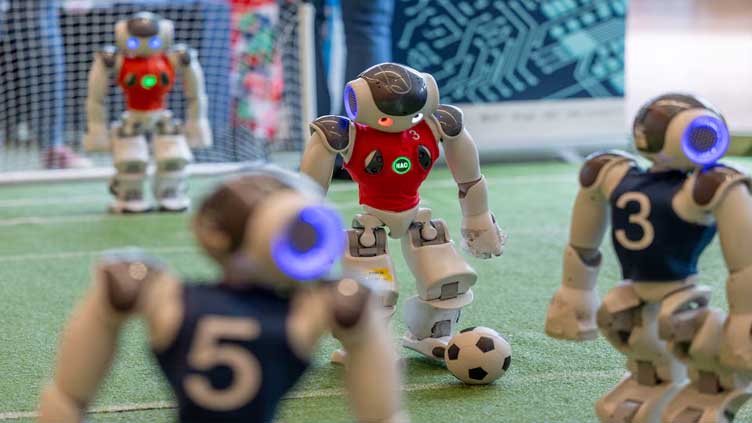 Robots play soccer at Geneva