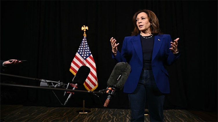 Harris slams 'offensive' Trump as rivals go west