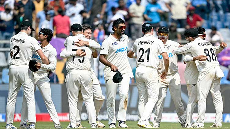 New Zealand beat India in third test to complete famous 3-0 sweep