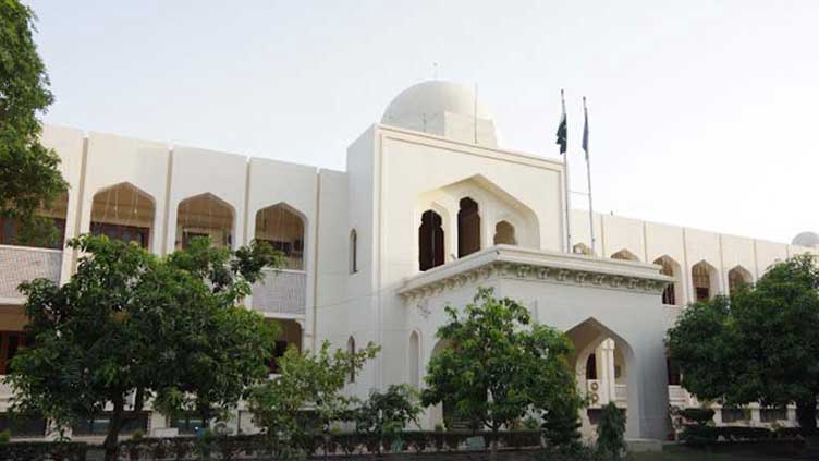 Teachers challenge testing in LHC Multan Bench 